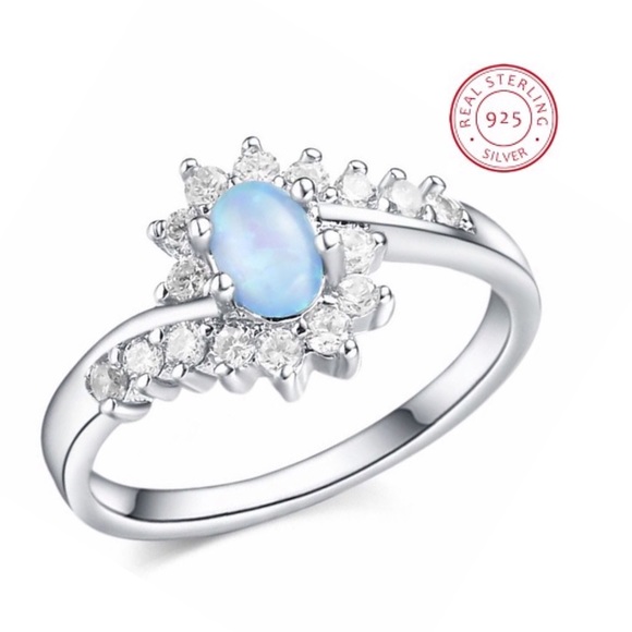 925 Silver Genuine Blue Opal Ring - Picture 2 of 4